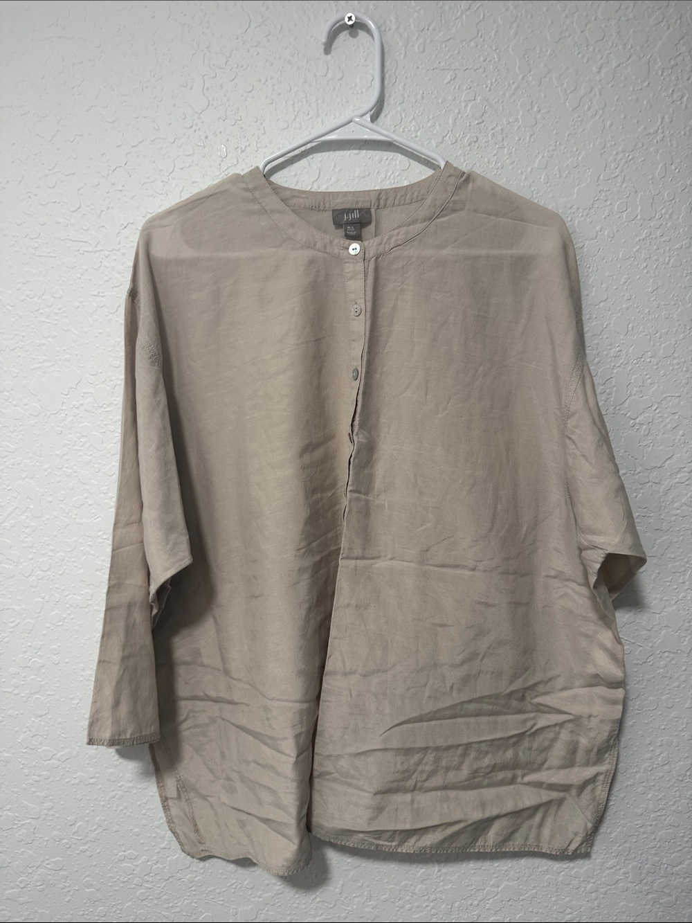 J. JILL Beige Collarless Button-Front Casual Shirt M/L Petite
